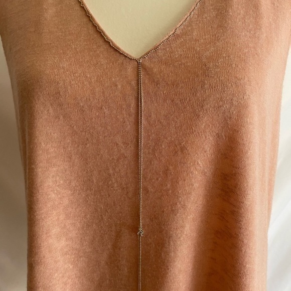 NWOT Crosby sleeveless top - Picture 2 of 8